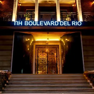 Nh Boulevard Del Río Hotel