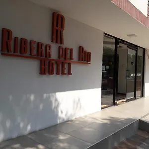 Ribera Del Rio Av 2da Norte Apartahotel